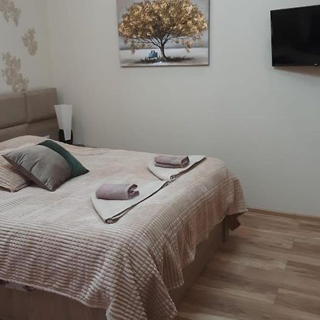 Apartment On L.Meskhishvili Turn تبليسي المظهر الخارجي الصورة
