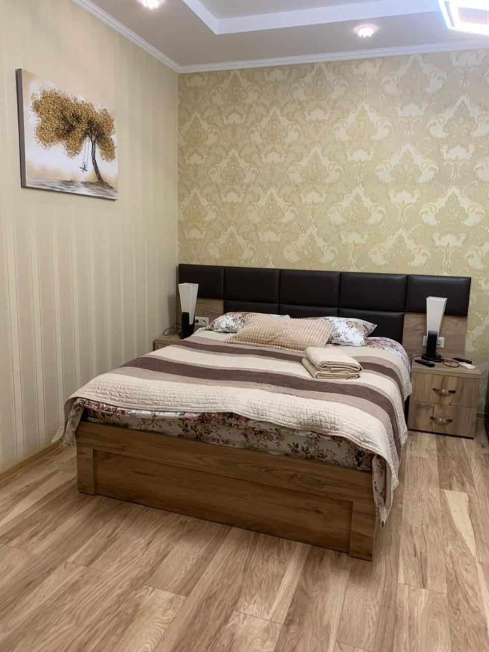 Apartment On L.Meskhishvili Turn تبليسي المظهر الخارجي الصورة